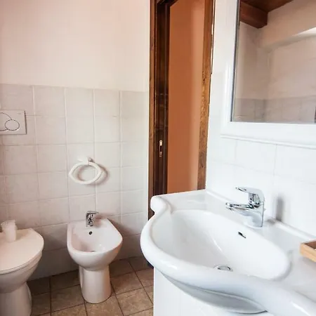 Vezzano 아파트 치우시 델라 베르나